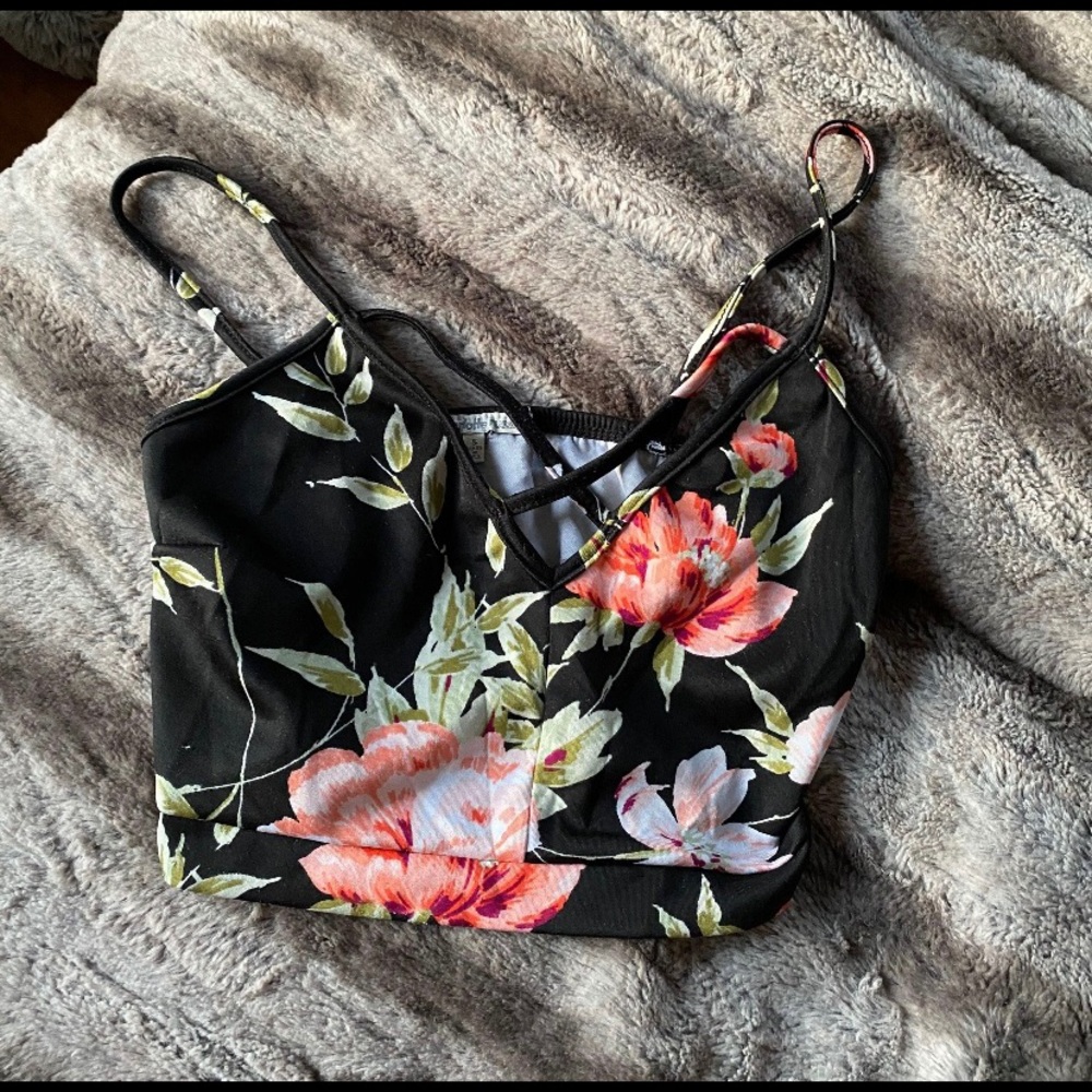 Floral Crop Top with Criss Cross Straps in Front